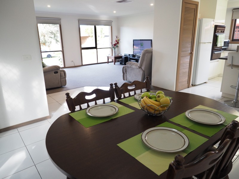 15 Trimble Drive, Langwarrin VIC 3910