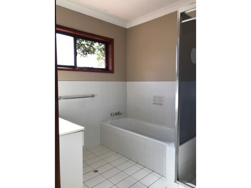12 Boyd Avenue, Lemon Tree Passage NSW 2319