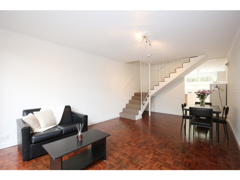 4/5 Garden Street, Kilsyth VIC 3137