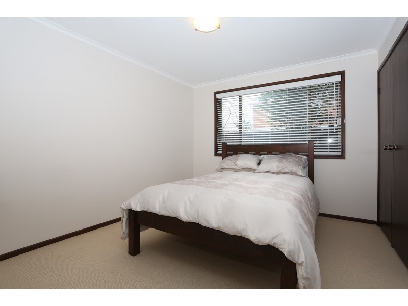 39 Merino Crt, St Clair NSW 2759