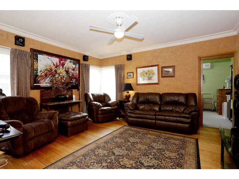 4 Eothen Lane, Kilsyth VIC 3137