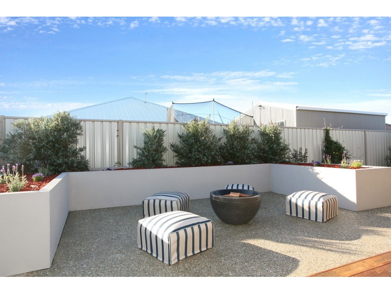 10 Ammolite Way, Australind WA 6233