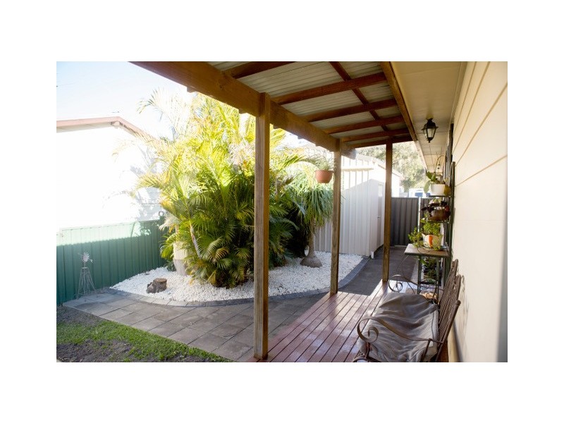 17 Frederick Street, Windermere Park NSW 2264