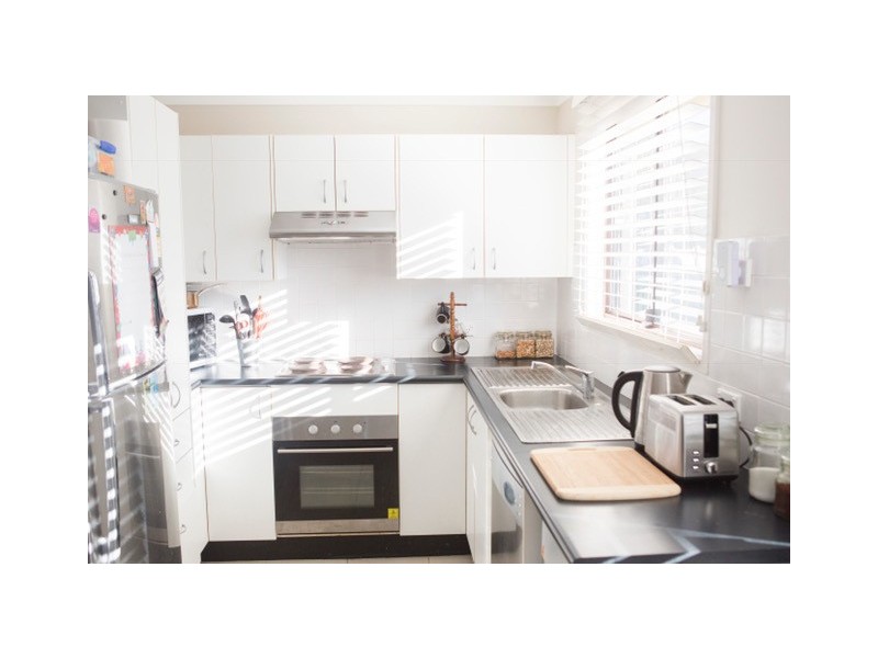 17 Frederick Street, Windermere Park NSW 2264