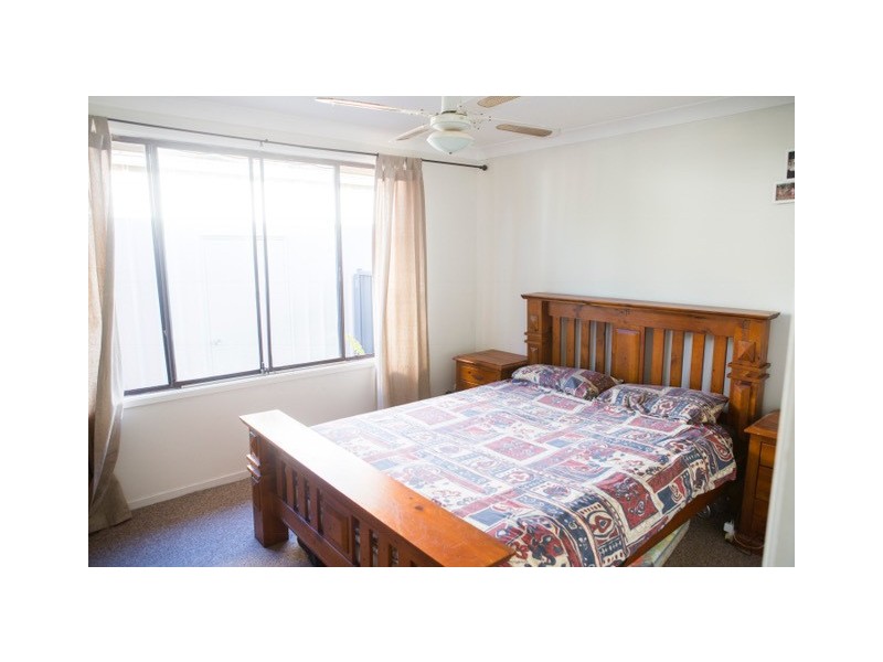 17 Frederick Street, Windermere Park NSW 2264