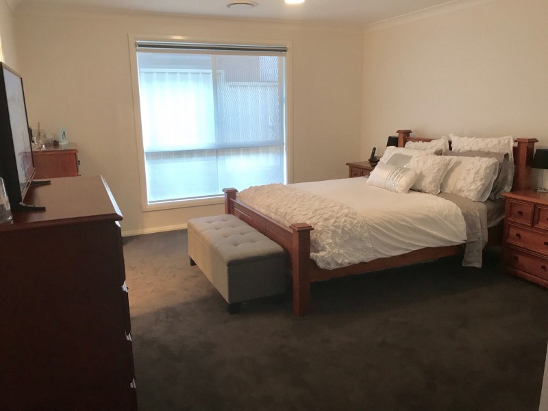 17 Surveyors Way, South Bowenfels NSW 2790