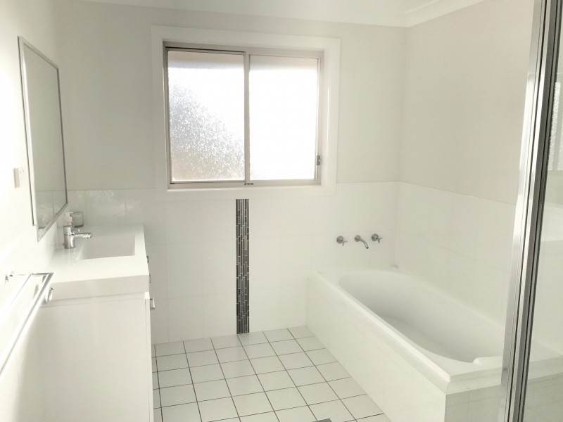 17 Surveyors Way, South Bowenfels NSW 2790