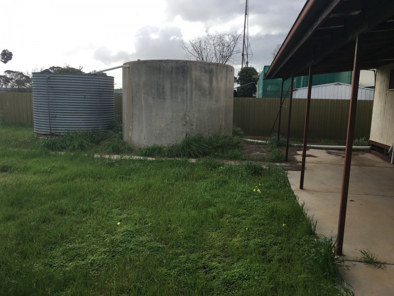 11 Myall Street, Woomelang VIC 3485