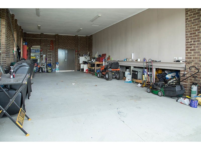 16 Falcon Grove, Metung VIC 3904