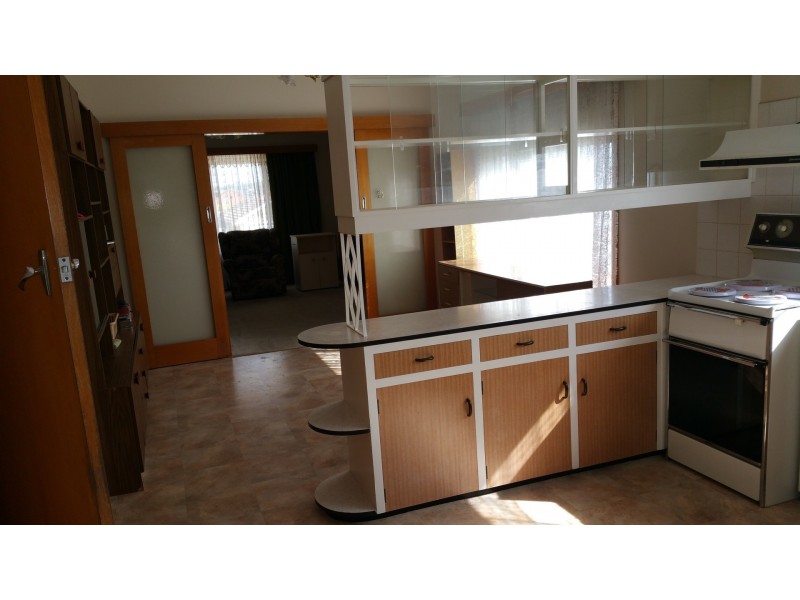 594 Whinray Crescent, East Albury NSW 2640