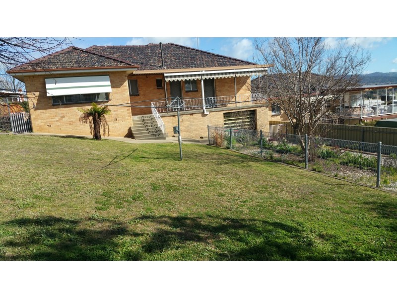 594 Whinray Crescent, East Albury NSW 2640