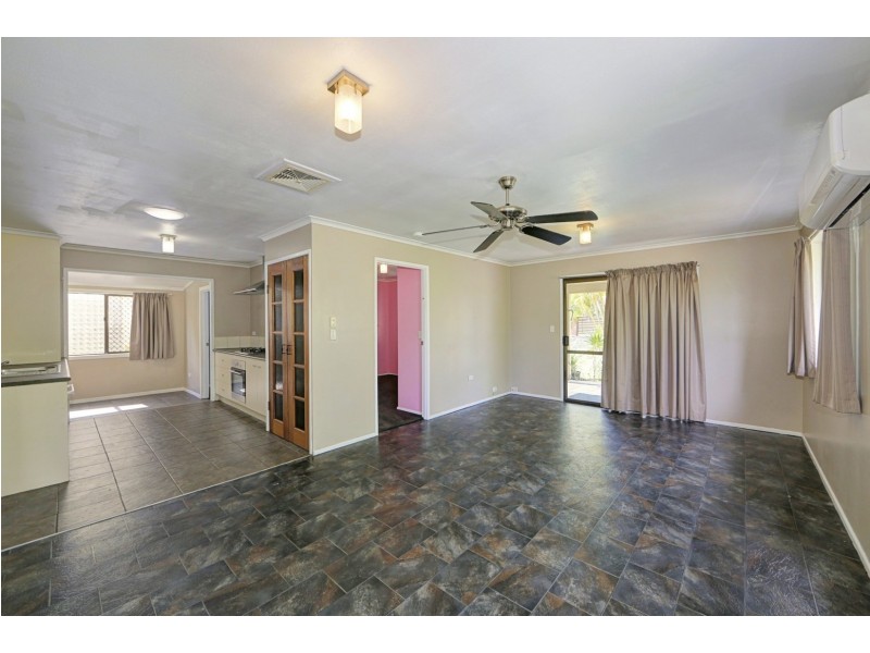 10 Wonderland Avenue, Branyan QLD 4670
