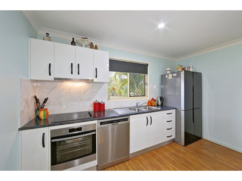 10 Wonderland Avenue, Branyan QLD 4670