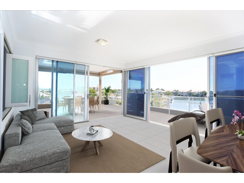 410/33 Madang Crescent, Runaway Bay QLD 4216