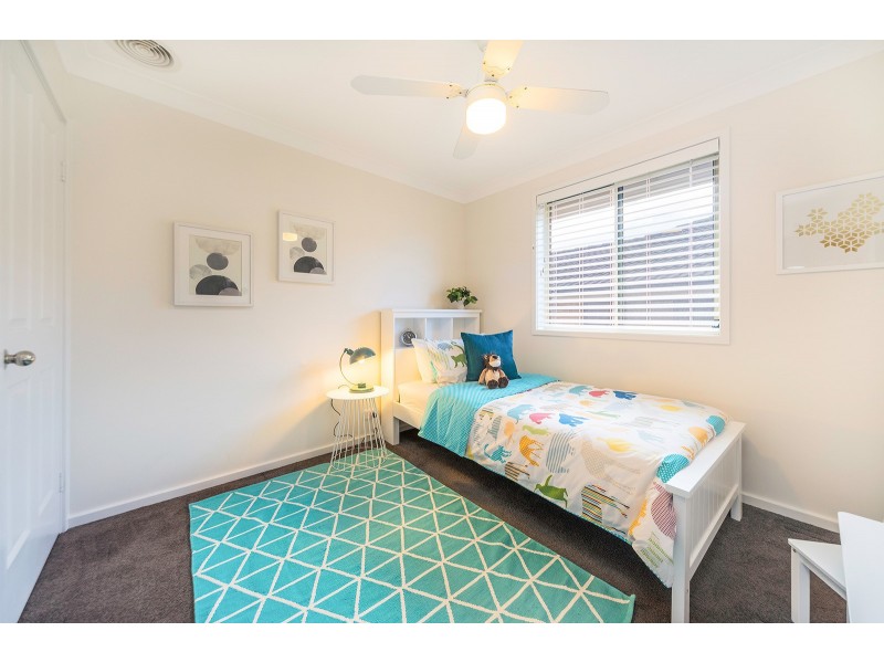 23 Stirling Crescent, Fletcher NSW 2287