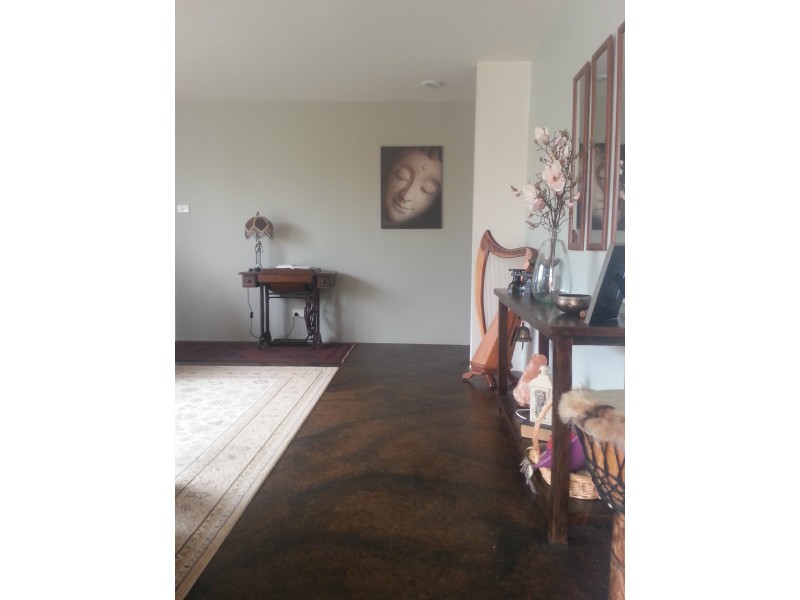 11 Shannon Boulavard, Bairnsdale VIC 3875