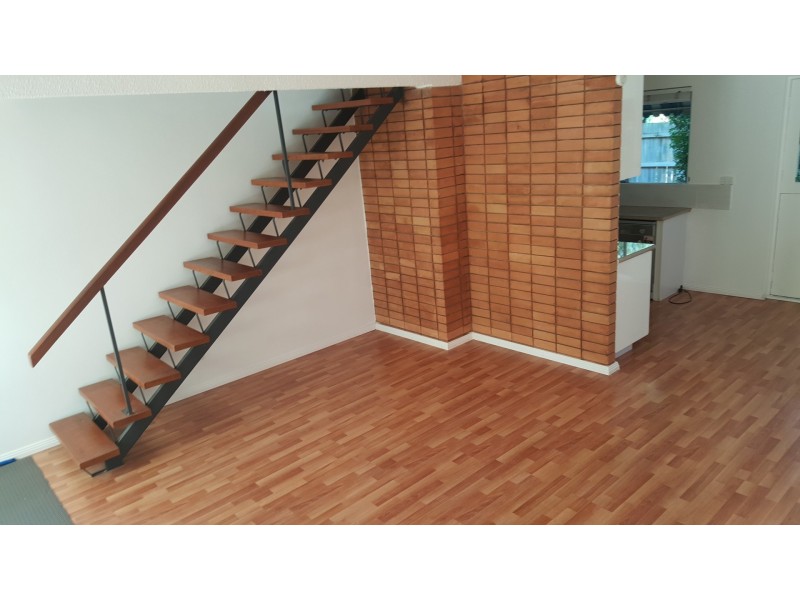 2/23 Hobbs Street, Auchenflower QLD 4066