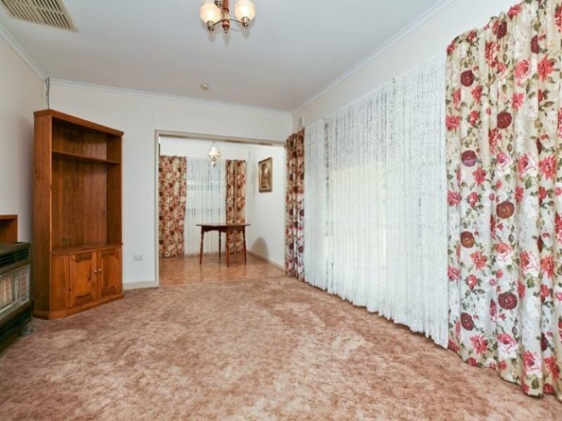 18 Southern Terrace, Holden Hill SA 5088