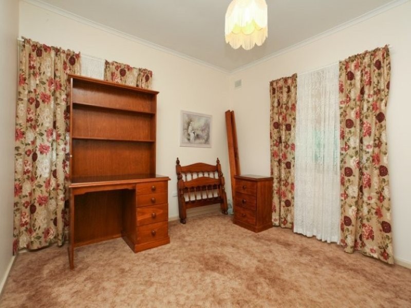 18 Southern Terrace, Holden Hill SA 5088