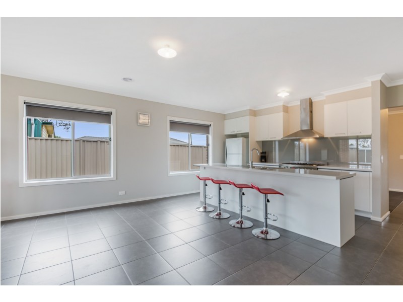 4 Fitch Court, Ballan VIC 3342