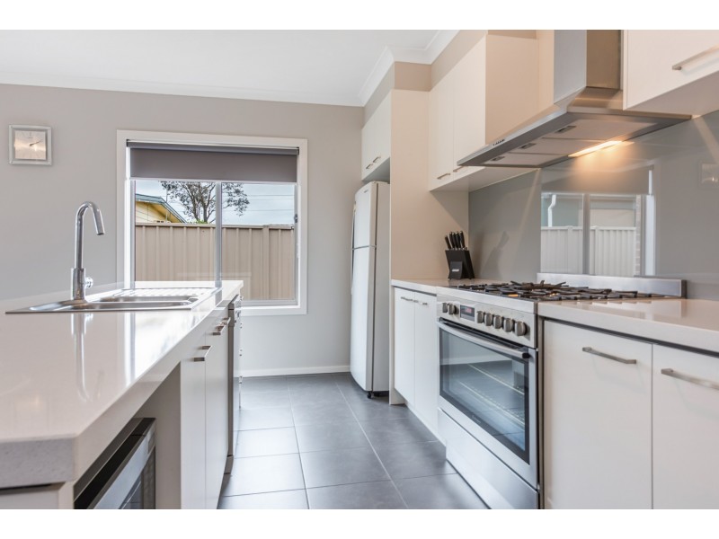 4 Fitch Court, Ballan VIC 3342