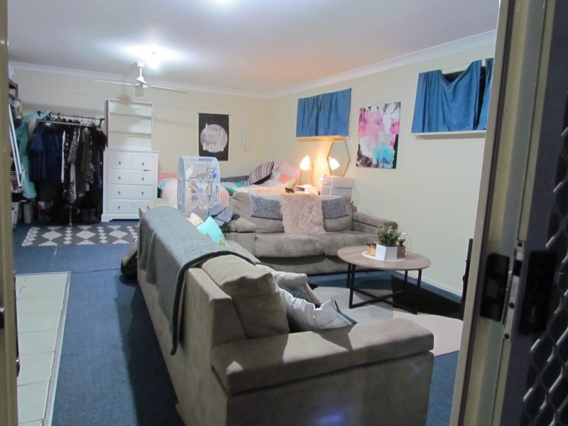 82 Fisher Street, Oak Flats NSW 2529