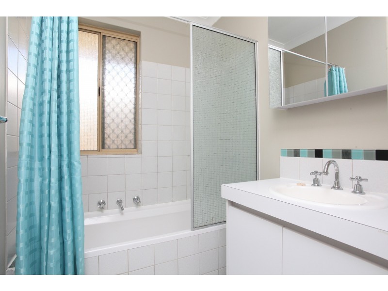 80 Lewis Jones Cross, Stratton WA 6056