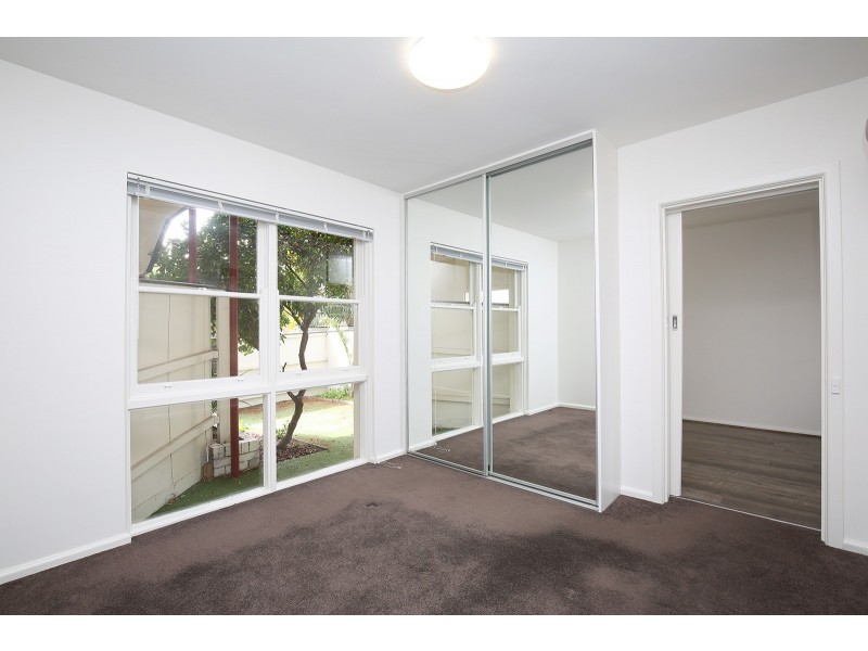 18/18 Cochrane Street, Brighton VIC 3186