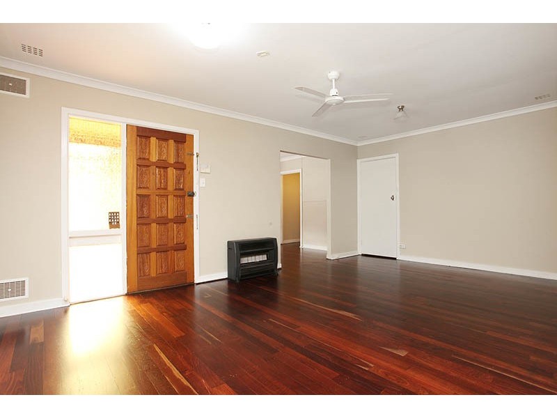 26 Neilson Avenue, Armadale WA 6112