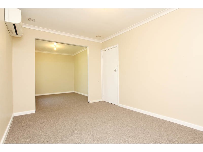 26 Neilson Avenue, Armadale WA 6112