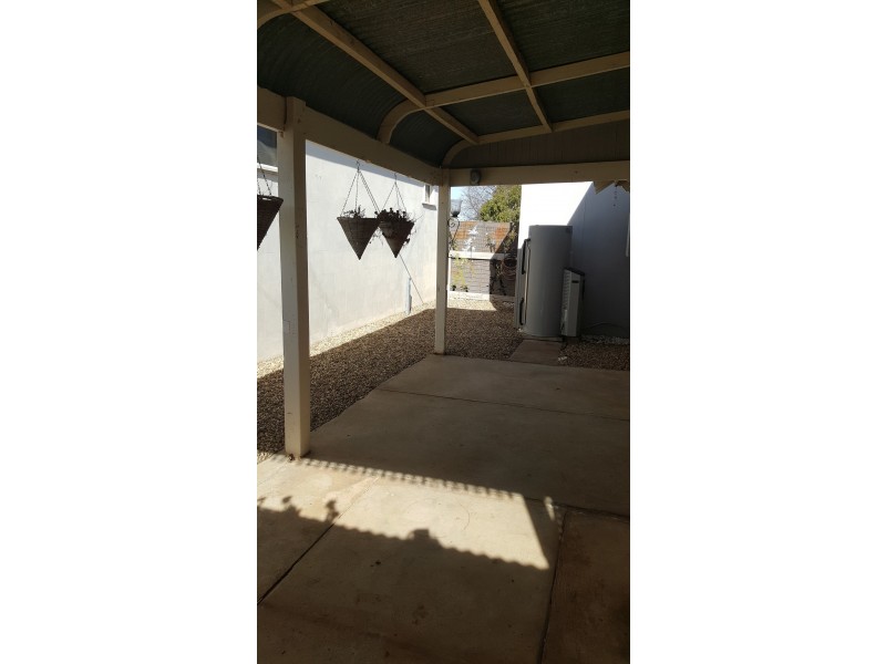 46 Regent Street, Junee NSW 2663