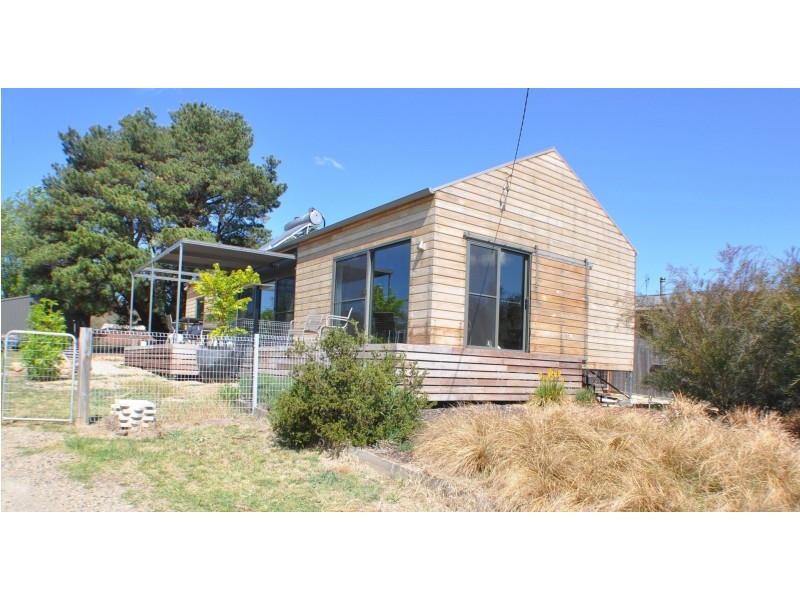 4 Victory Street, Braidwood NSW 2622