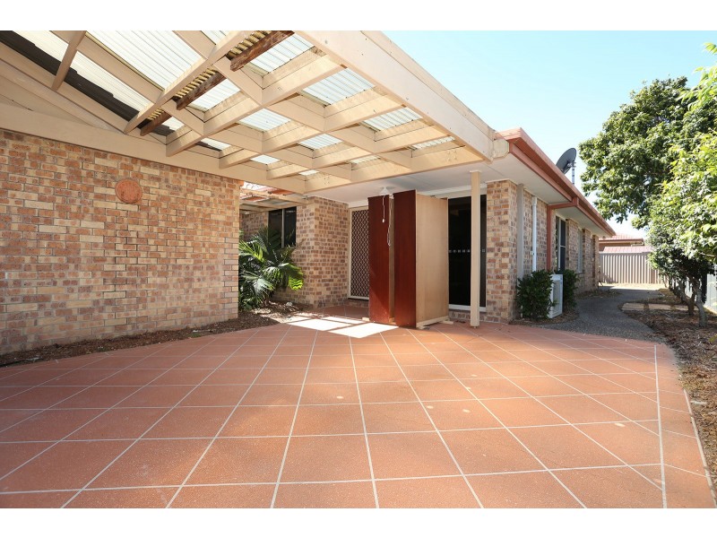 2/7 Maiala Close, Paradise Point QLD 4216