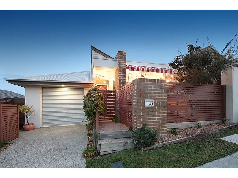 34 Hopman Way, Springfield Lakes QLD 4300