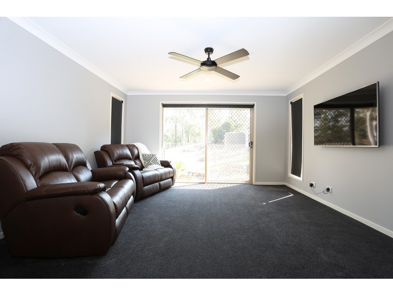 19 William Humphreys Drive, Mundoolun QLD 4285