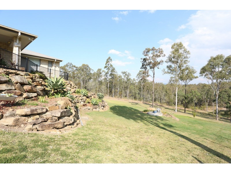 19 William Humphreys Drive, Mundoolun QLD 4285