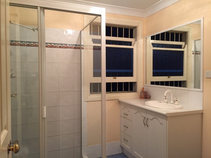 23 Eskgrove Street, East Brisbane QLD 4169