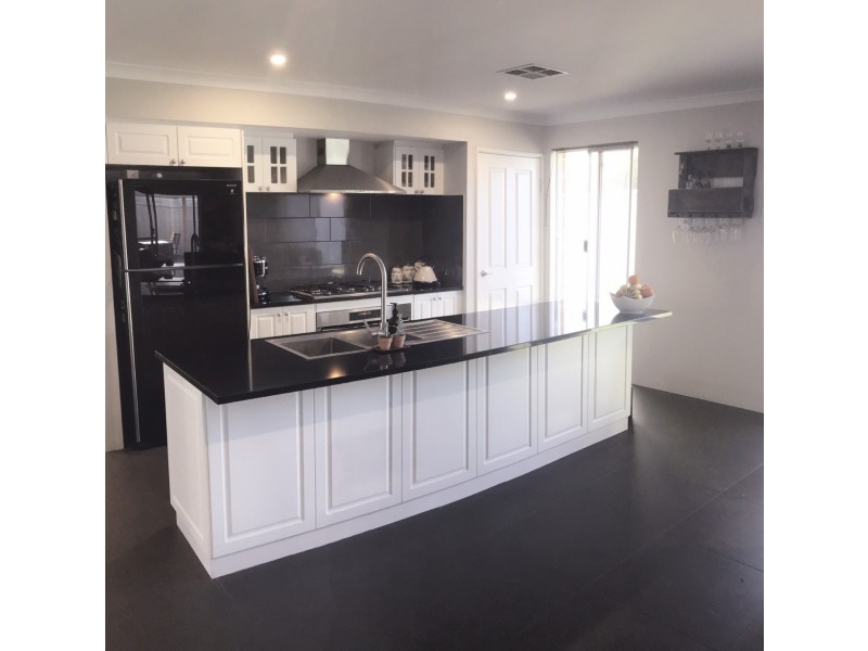 37 River Road, Bayswater WA 6053