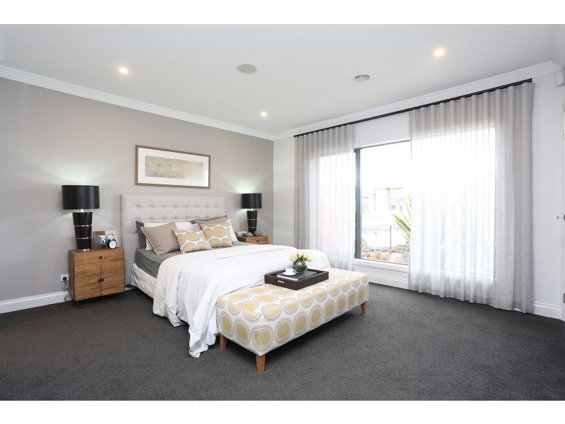 24 Stradling Rise, Mernda VIC 3754