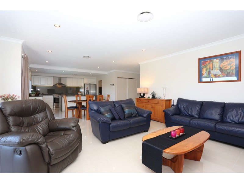65 Waterway Drive, Birtinya QLD 4575