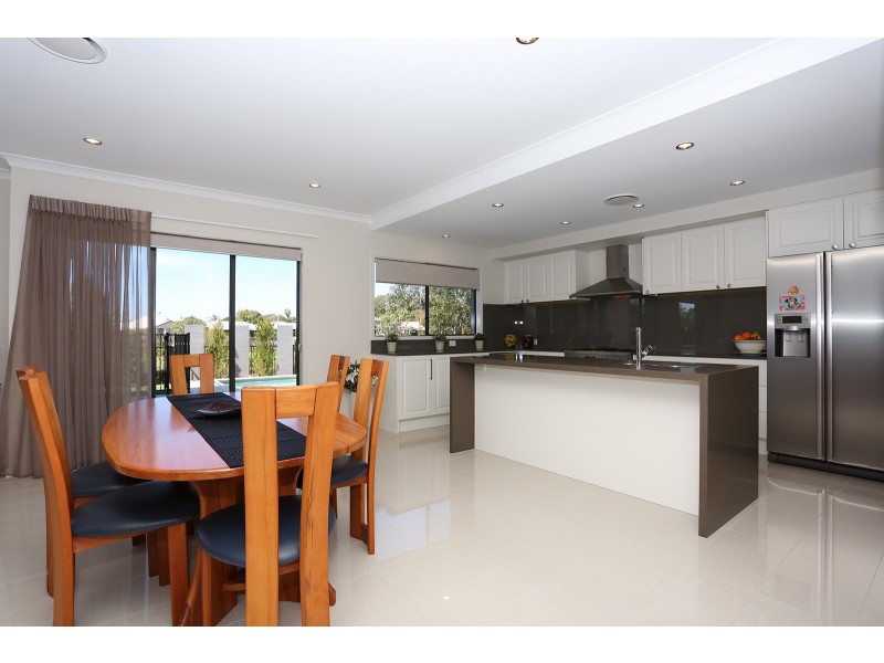 65 Waterway Drive, Birtinya QLD 4575