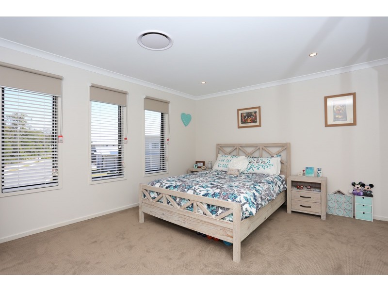 65 Waterway Drive, Birtinya QLD 4575