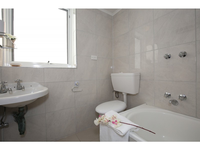 7/1 Fiona Court, St Kilda VIC 3182