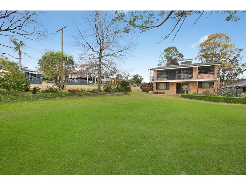 2 Brooks Street, Bonnells Bay NSW 2264
