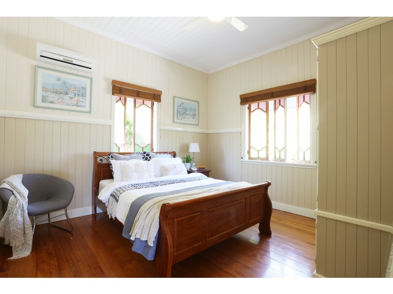 144 Juliette Street, Greenslopes QLD 4120