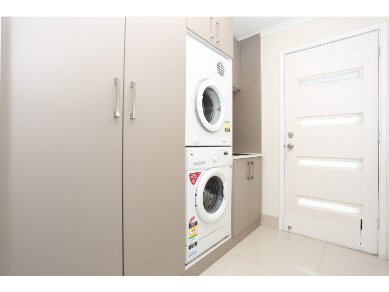 Eight Mile Plains QLD 4113