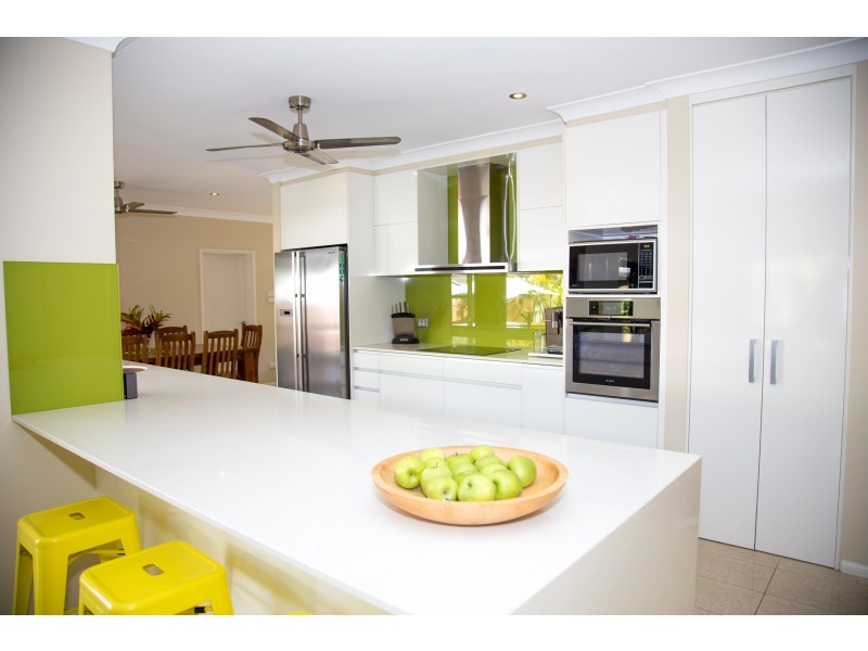 108 Hobson Drive, Brinsmead QLD 4870