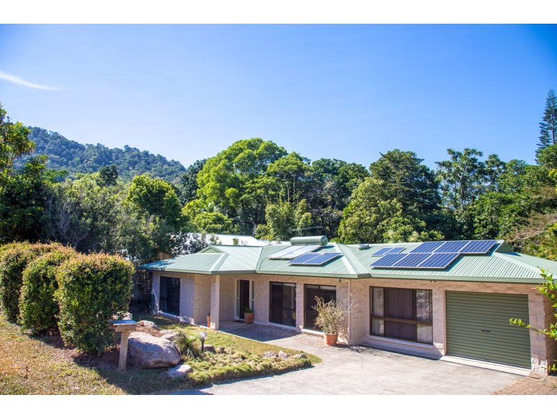 108 Hobson Drive, Brinsmead QLD 4870