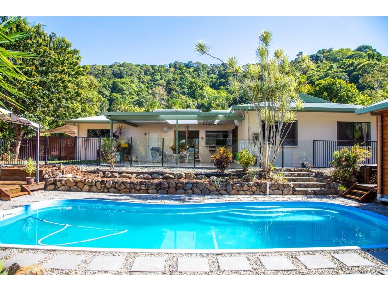 108 Hobson Drive, Brinsmead QLD 4870