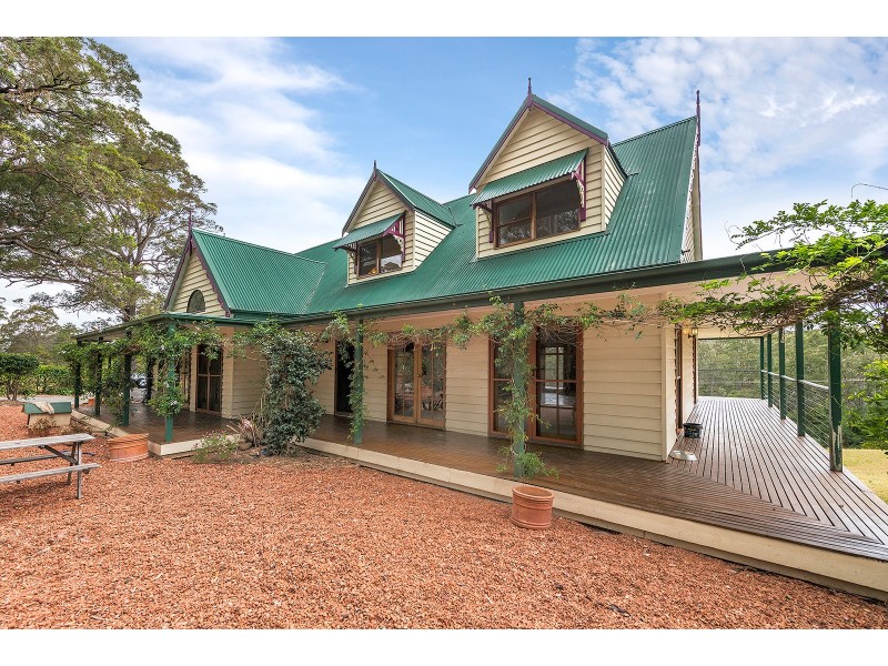 31 Browns Mountain Road, Tapitallee NSW 2540